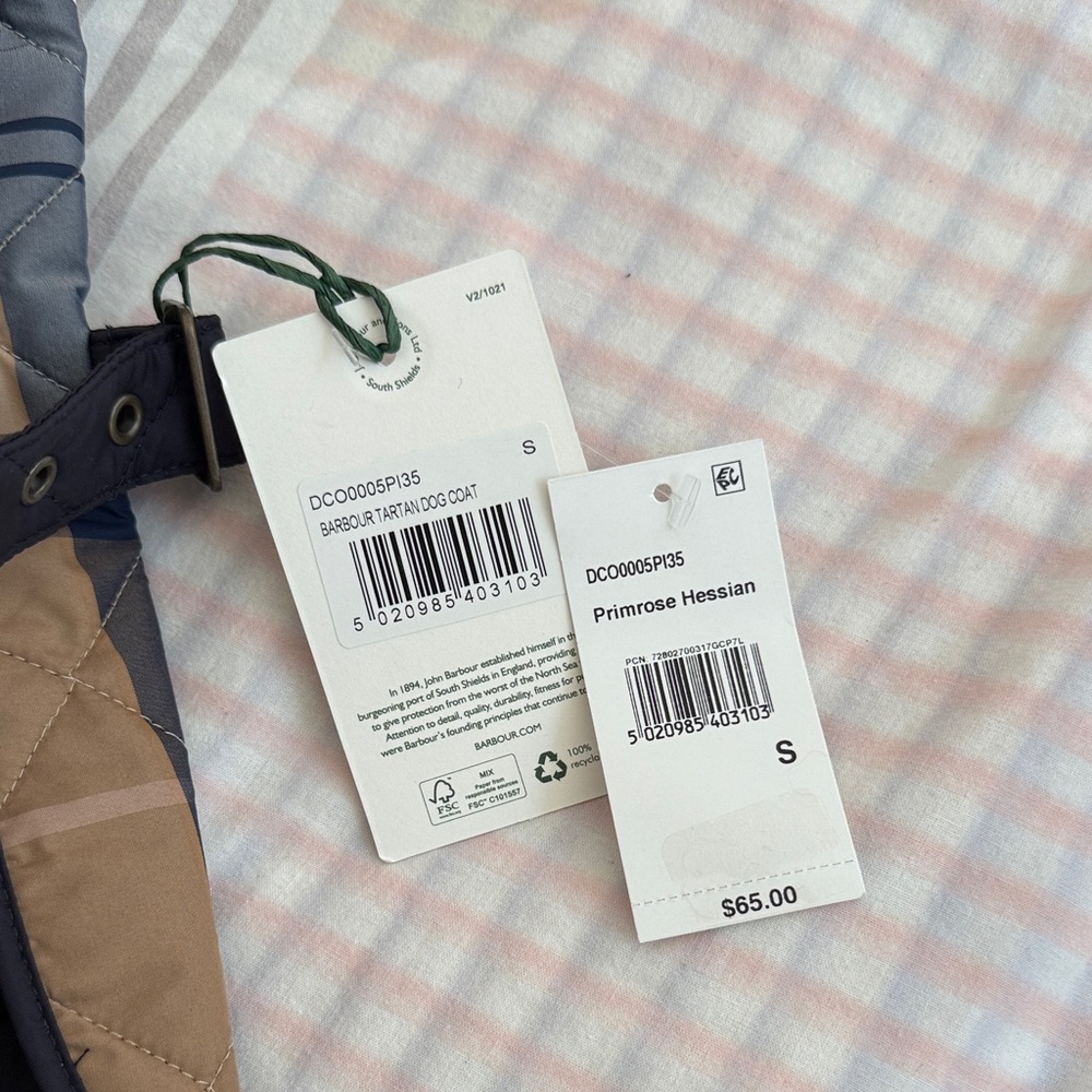 Barbour Quilted Tartan Dog Coat NWT - Picture 3 of 5